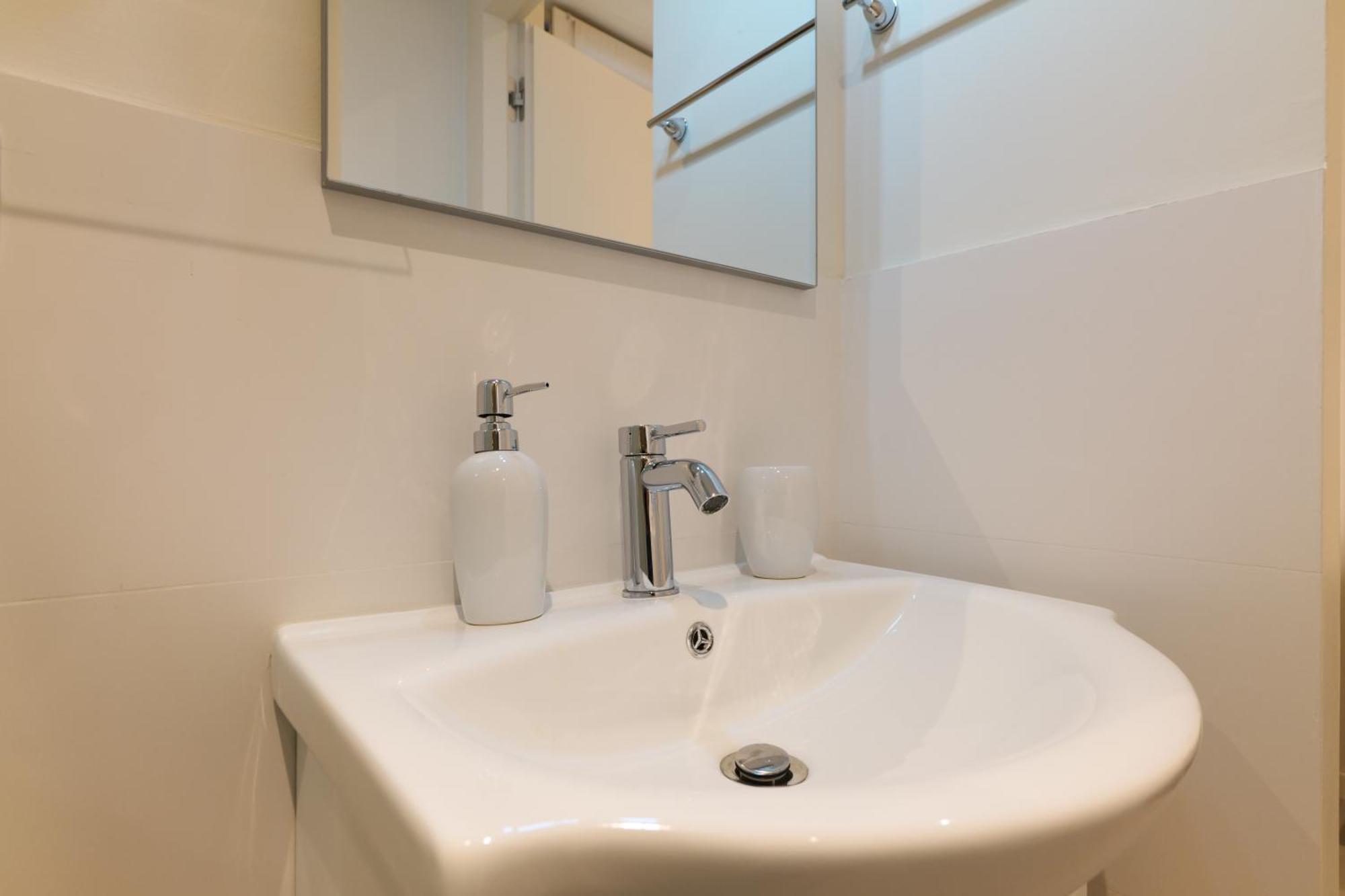 Apartamento Primopiano - Astolfo 14 Milán Exterior foto