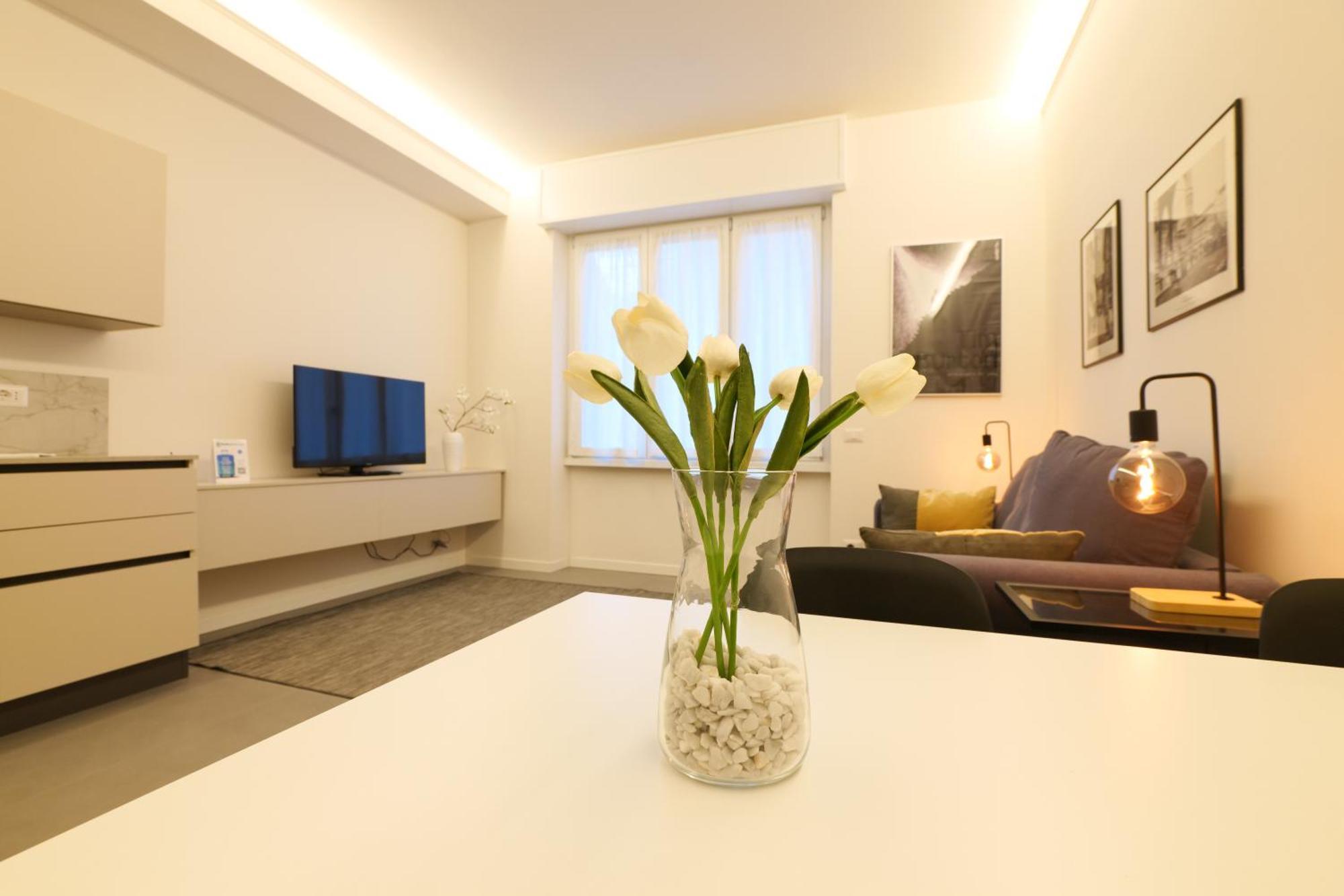 Apartamento Primopiano - Astolfo 14 Milán Exterior foto