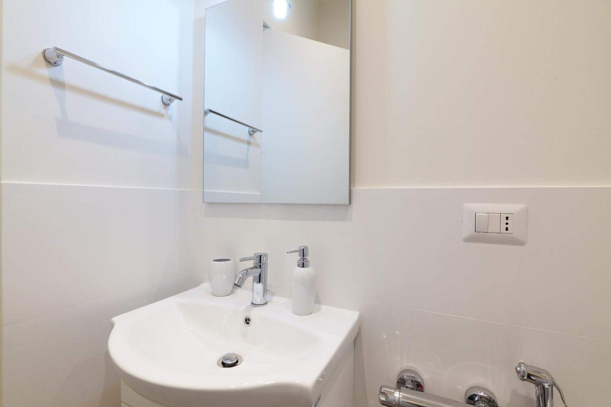 Apartamento Primopiano - Astolfo 14 Milán Exterior foto
